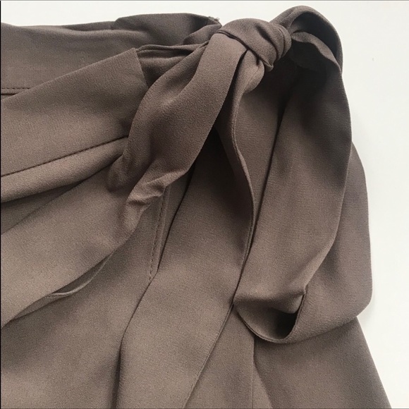 BCBG wrap skirt - Picture 4 of 8